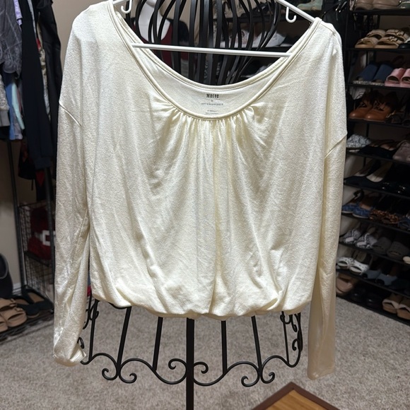 Anthropologie Cream Ruched Crop Blouse NWOT - Picture 1 of 5